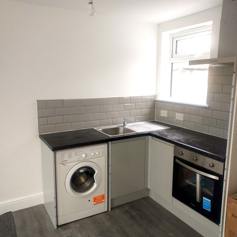 Property photo 2 of 3