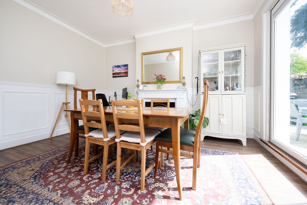 Additional image 11 of 2 bed semi-detached bungalow for saleWelbeck Street, Greenock PA16