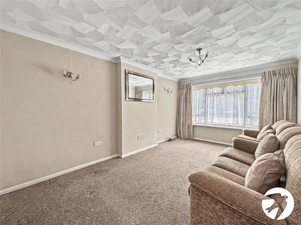 Property photo 3 of 20 Picture No. 05