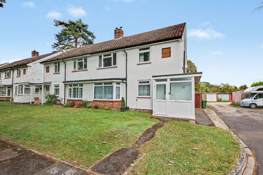 Property photo 1 of 11