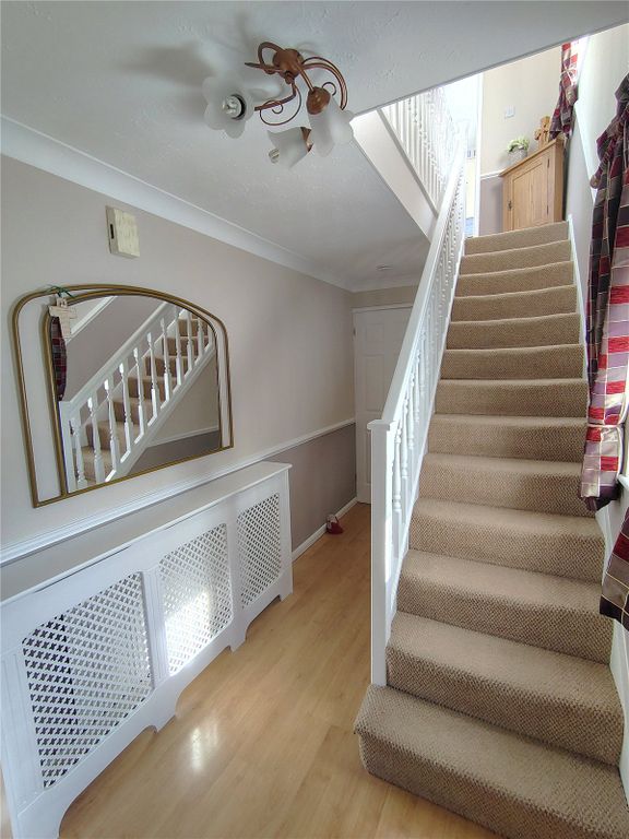 Property photo 2 of 21 Picture No. 31