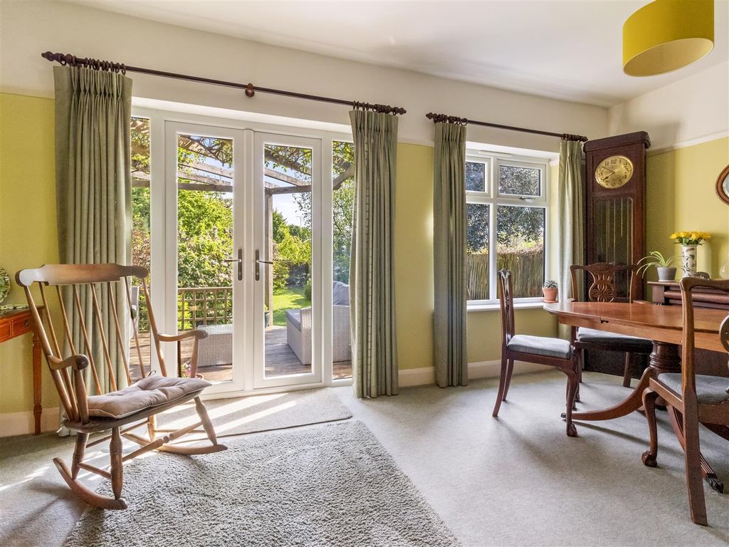 Property photo 2 of 23 7 Rose Walk-006.Jpg