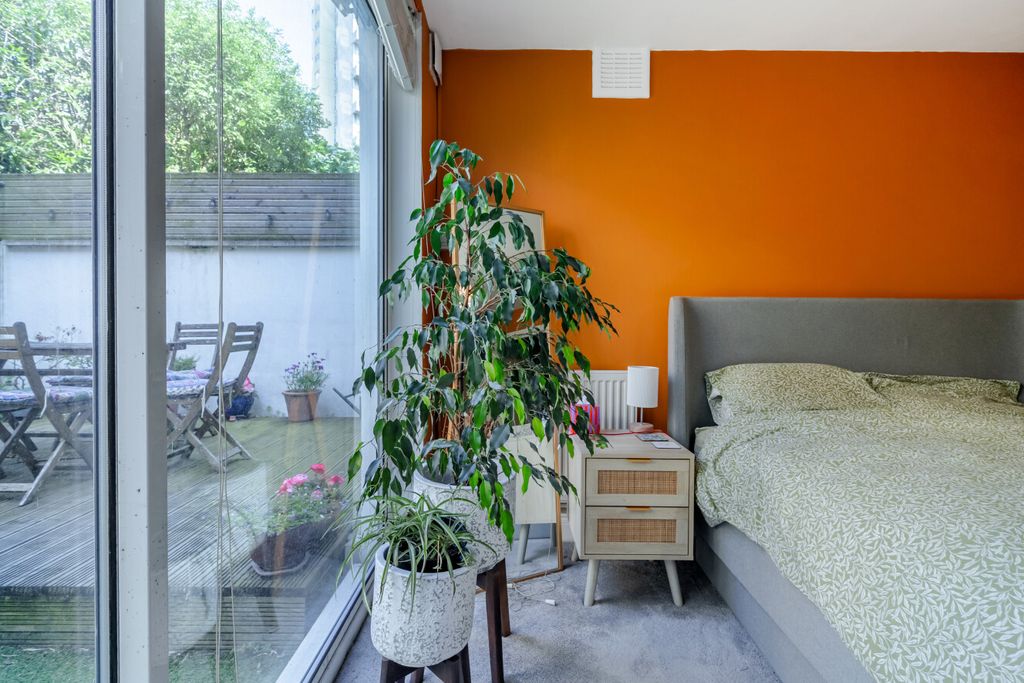 Property photo 3 of 20 1483037-5-6A3Bffa...