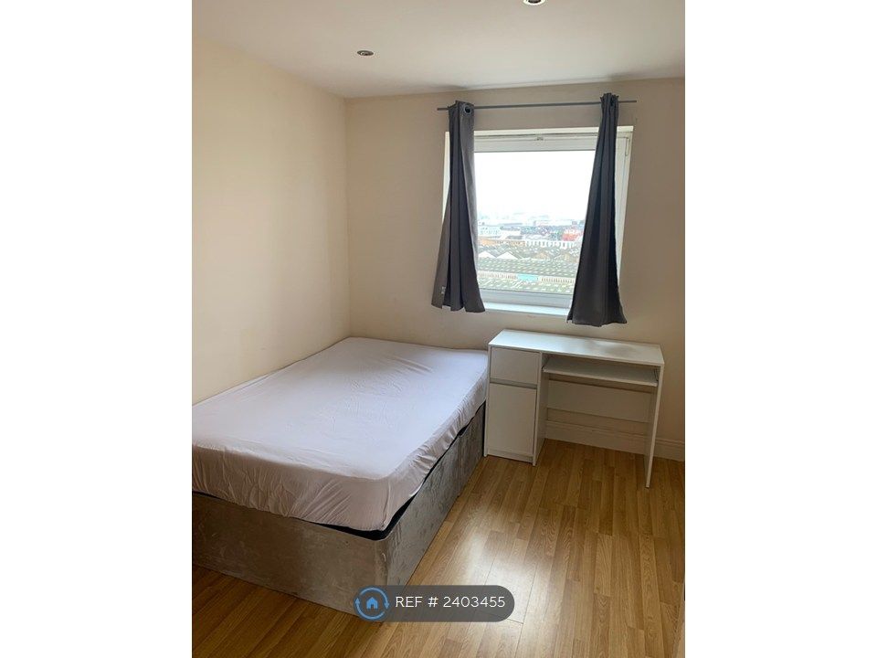 Property photo 2 of 17 Double Room No En Suite