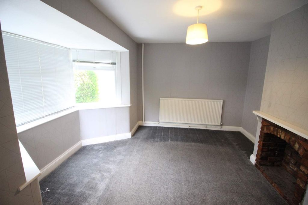 Property photo 3 of 23