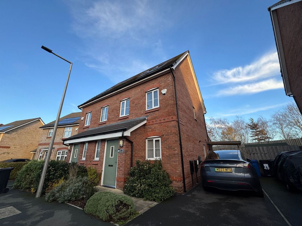 Property photo 1 of 23