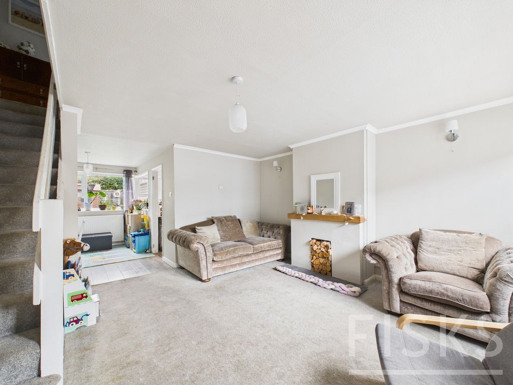 Property photo 3 of 19