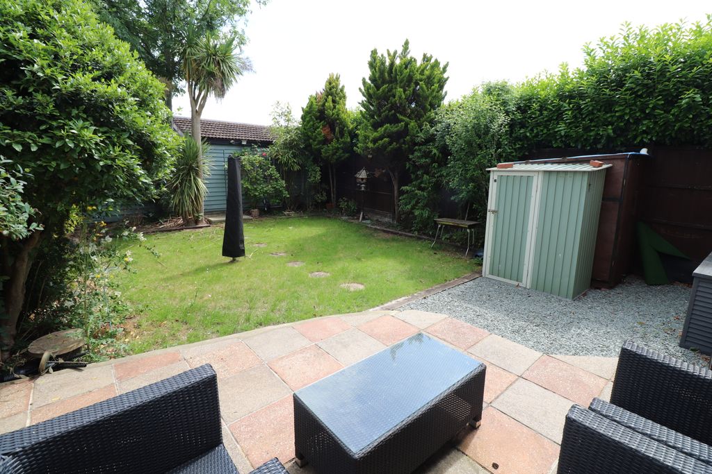 Property photo 3 of 11