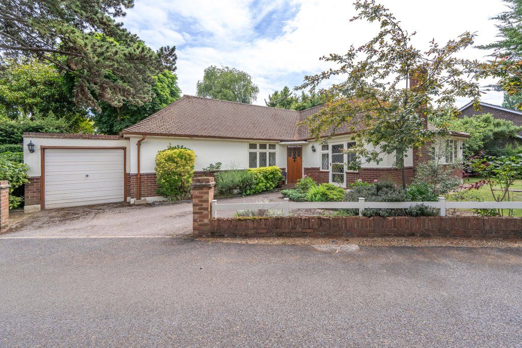 Property photo 2 of 23