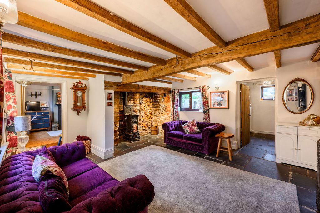 Property photo 3 of 39