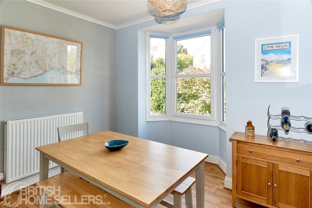 Property photo 3 of 11 Picture No. 11