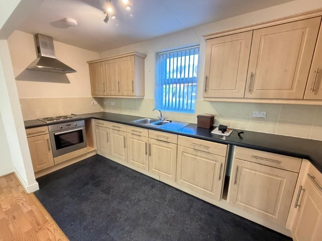 Property photo 2 of 5 Img_0482.Jpg