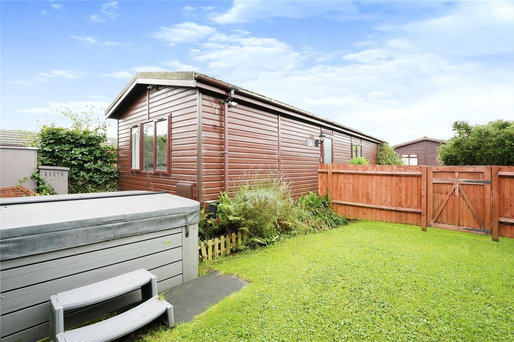 Property photo 2 of 15 Picture No. 09