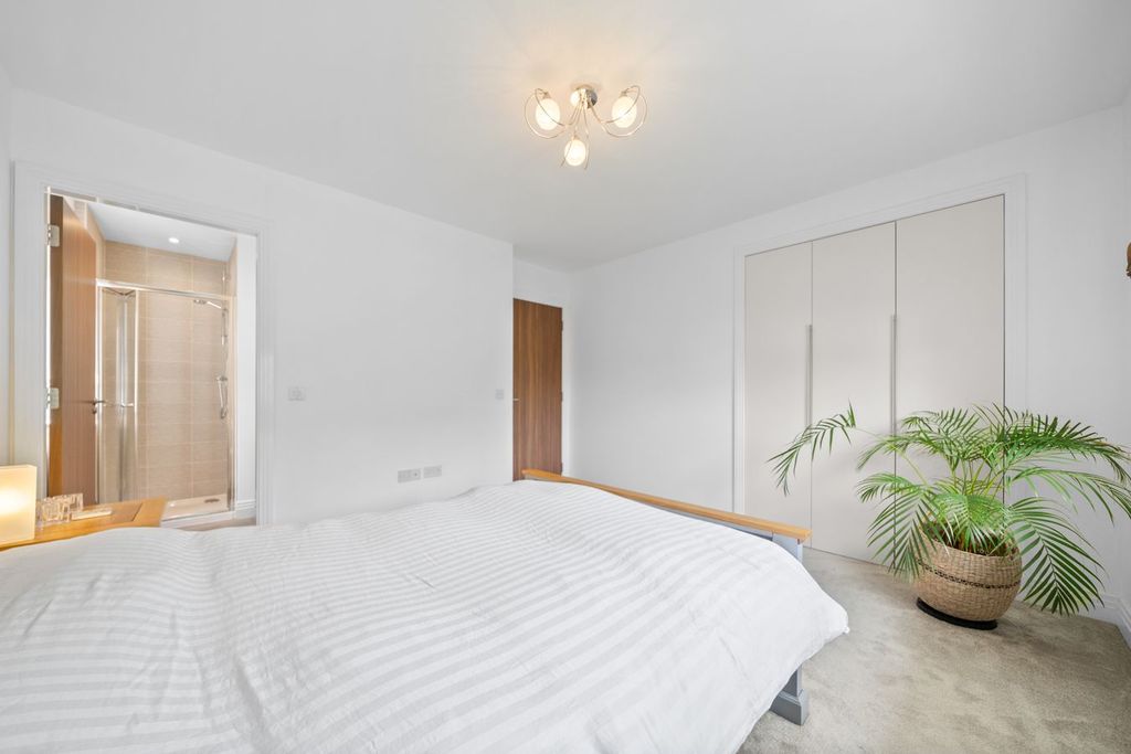 Additional image 43 of 5 bed detached house for saleCastleton Crescent, Falkirk FK2