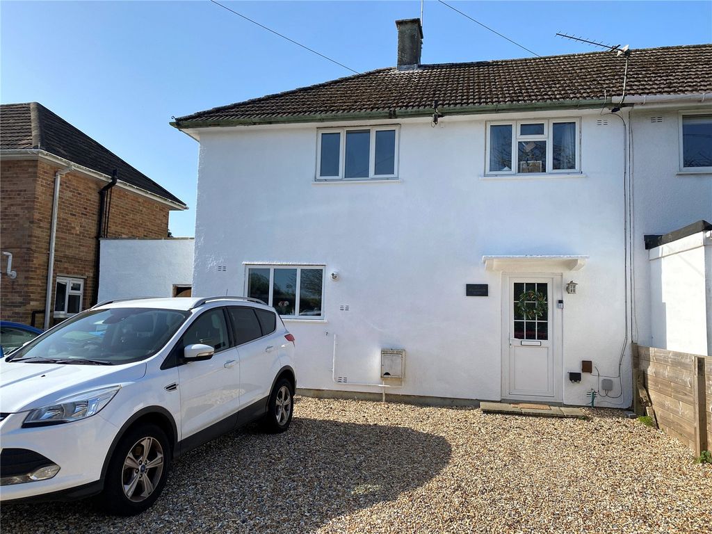 Property photo 1 of 22 Picture No. 02