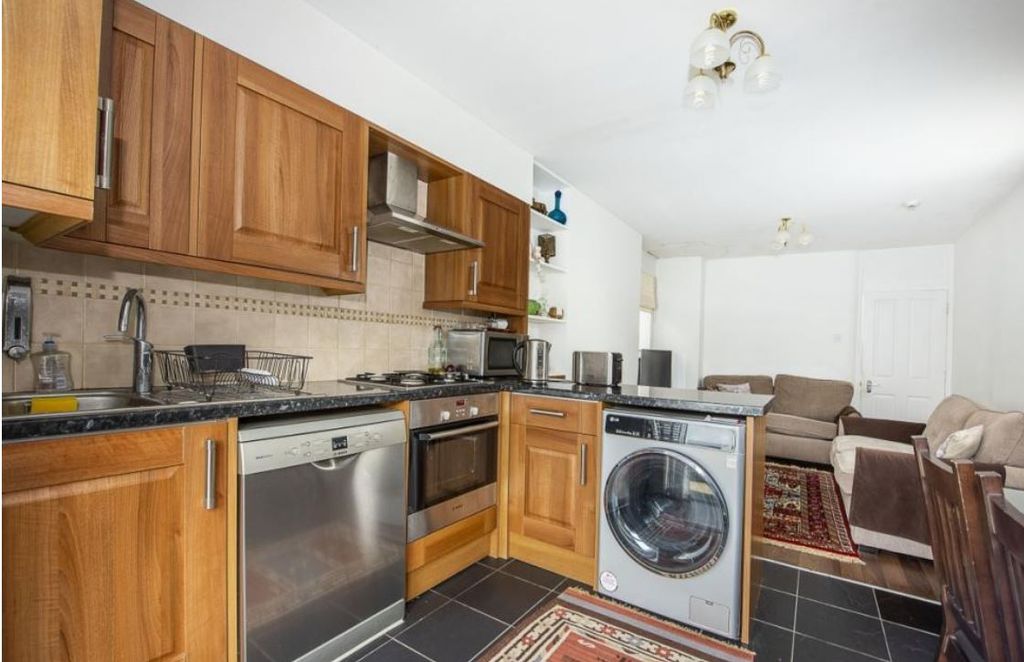 Property photo 2 of 2 Kitchen