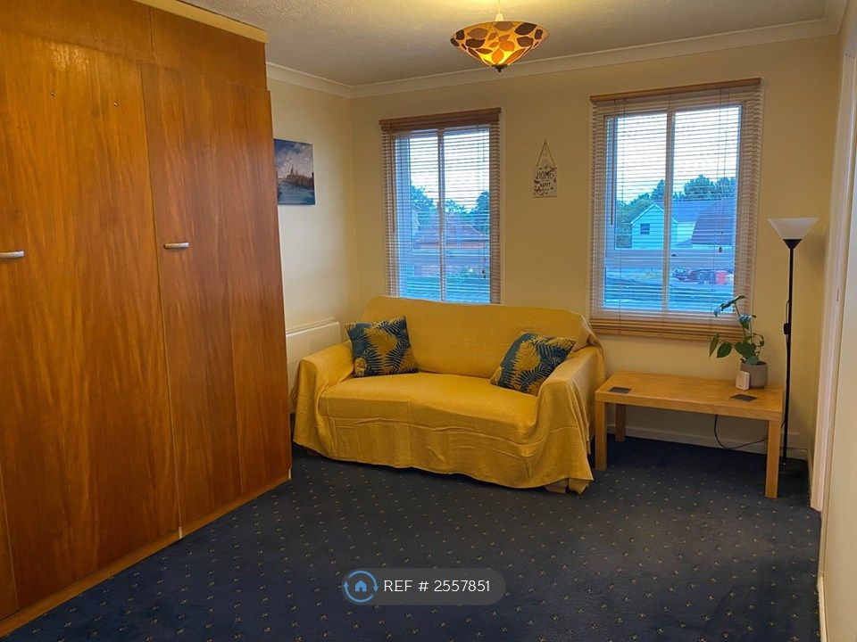 Property photo 1 of 4