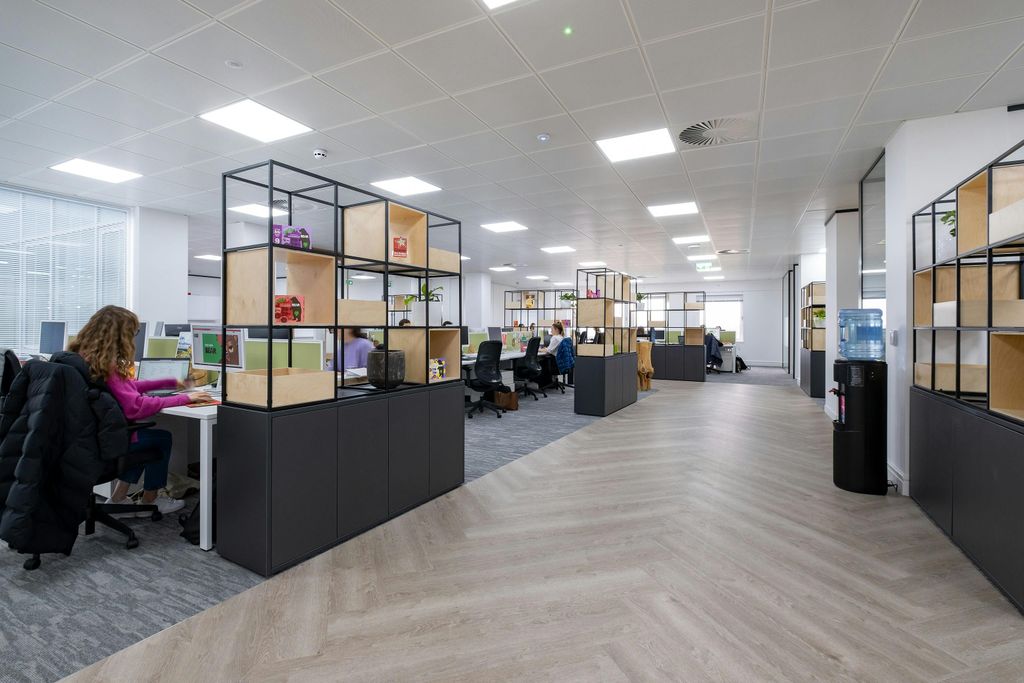 Property photo 2 of 19 Iw030322Gka029.Jpg