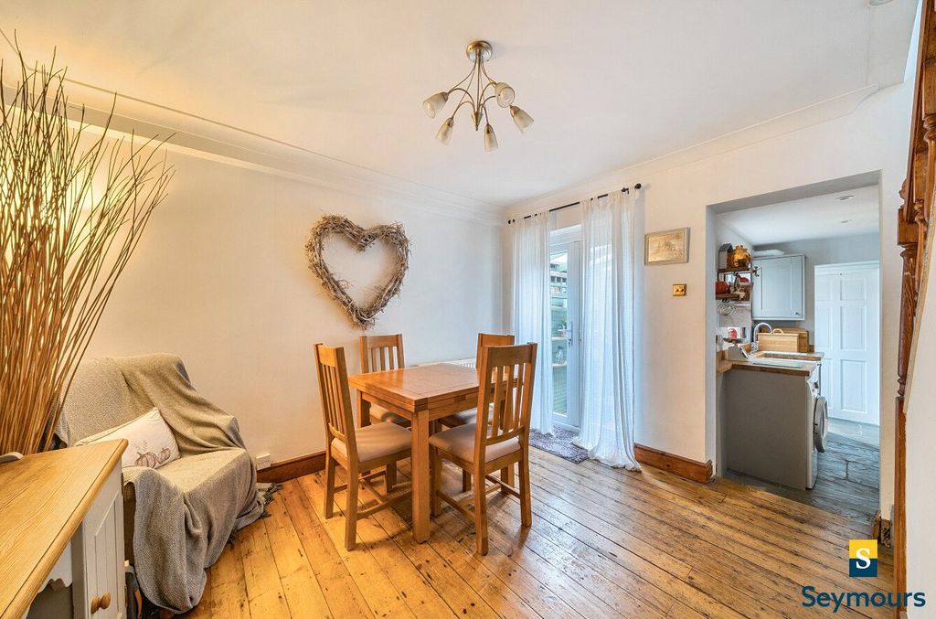 Property photo 3 of 15 Dining Room