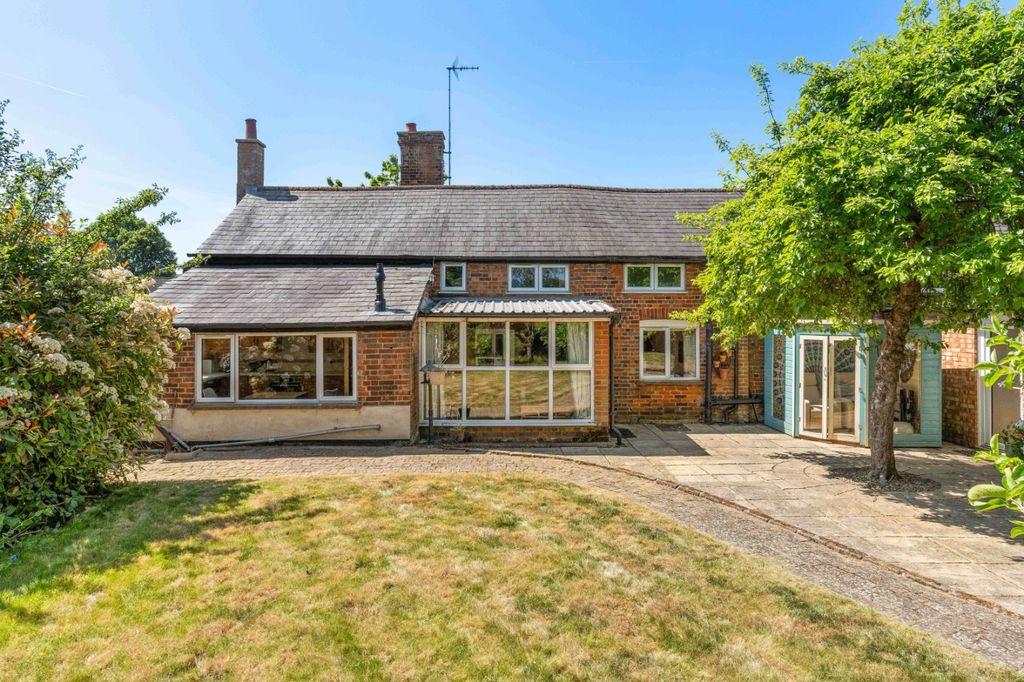 Property photo 2 of 45 Picture No. 64