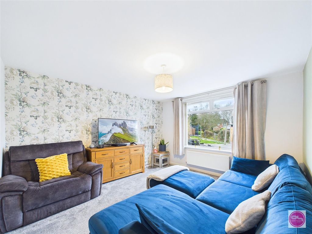 Property photo 1 of 24 Burton Road, Woodville (1).Jpg