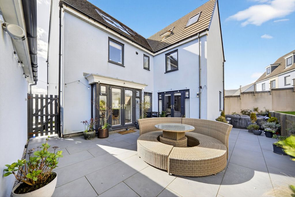 Additional image 18 of 6 bed detached house for saleChannel View, Ogmore-By-Sea CF32