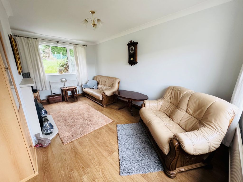 Property photo 2 of 23