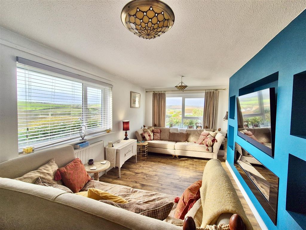 Property photo 3 of 15 20260219_142100.Jpg