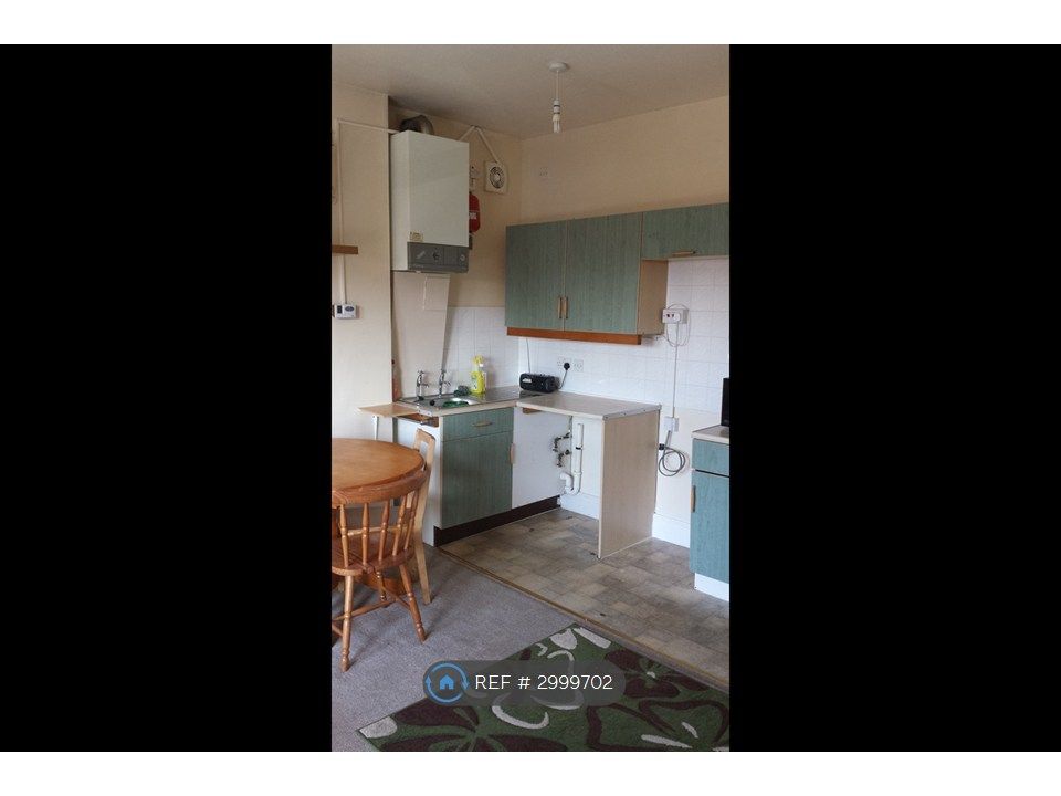 Property photo 1 of 19 Kitchen Diner 1