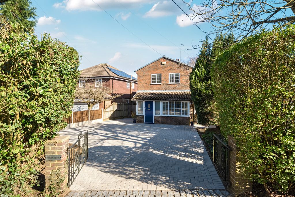 Property photo 1 of 5 Front Exterior