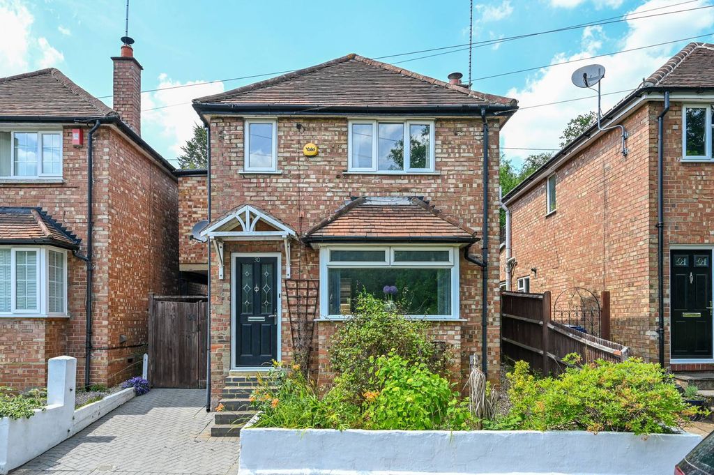 Property photo 2 of 17