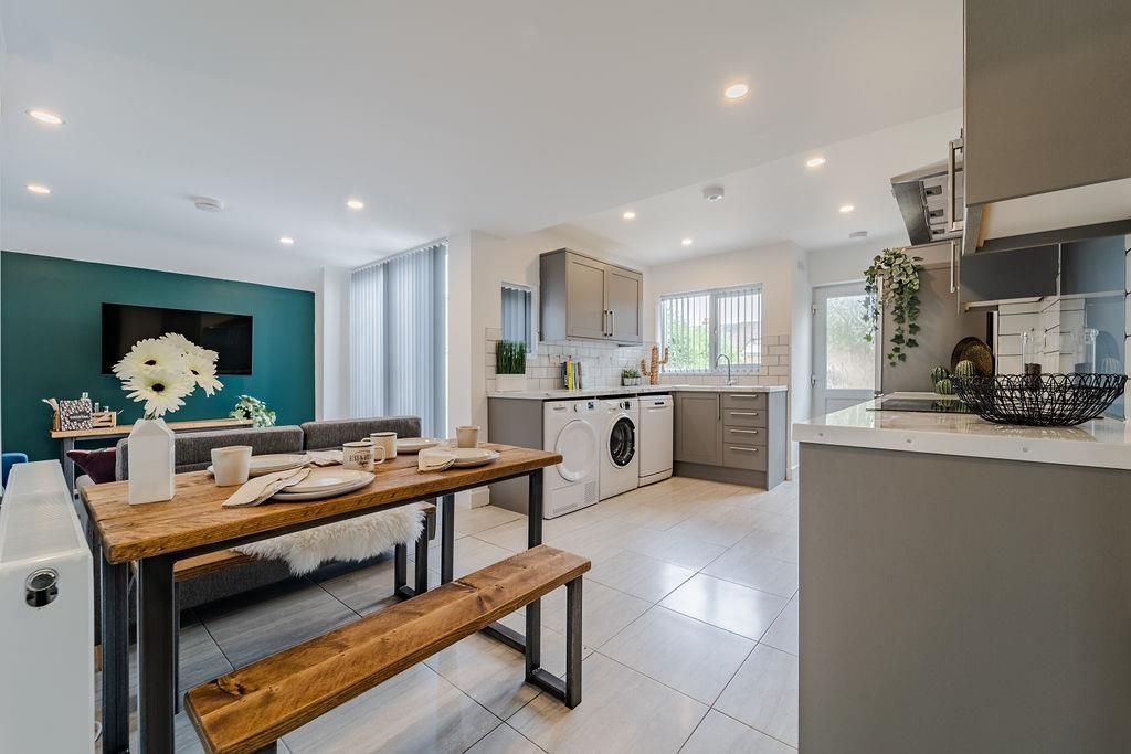 Property photo 3 of 14 Communal Lounge, Dining &amp; Kitchen