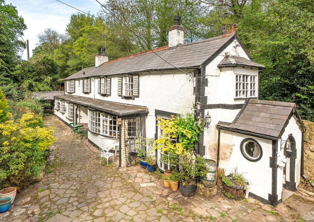 Property photo 1 of 16