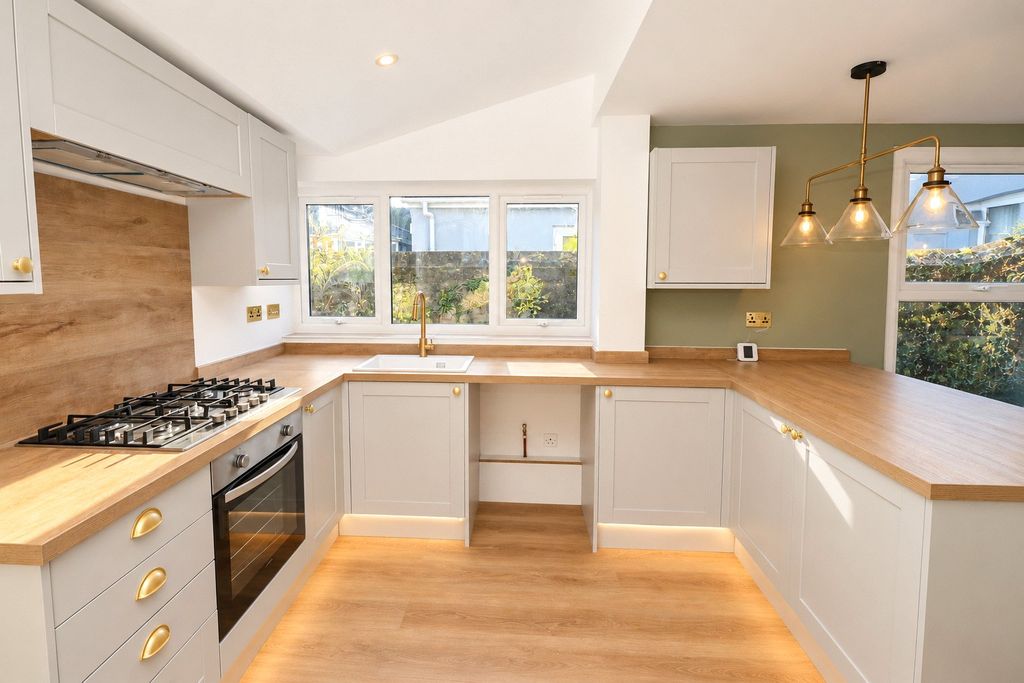 Property photo 2 of 15 Picture No. 07