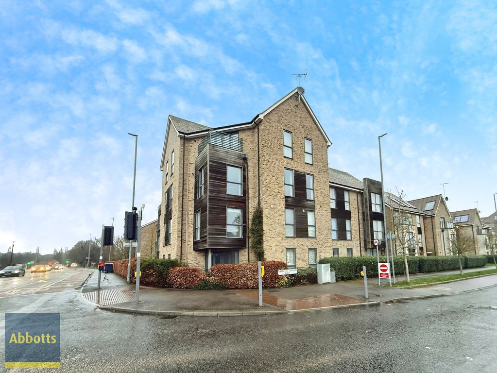 Property photo 1 of 8