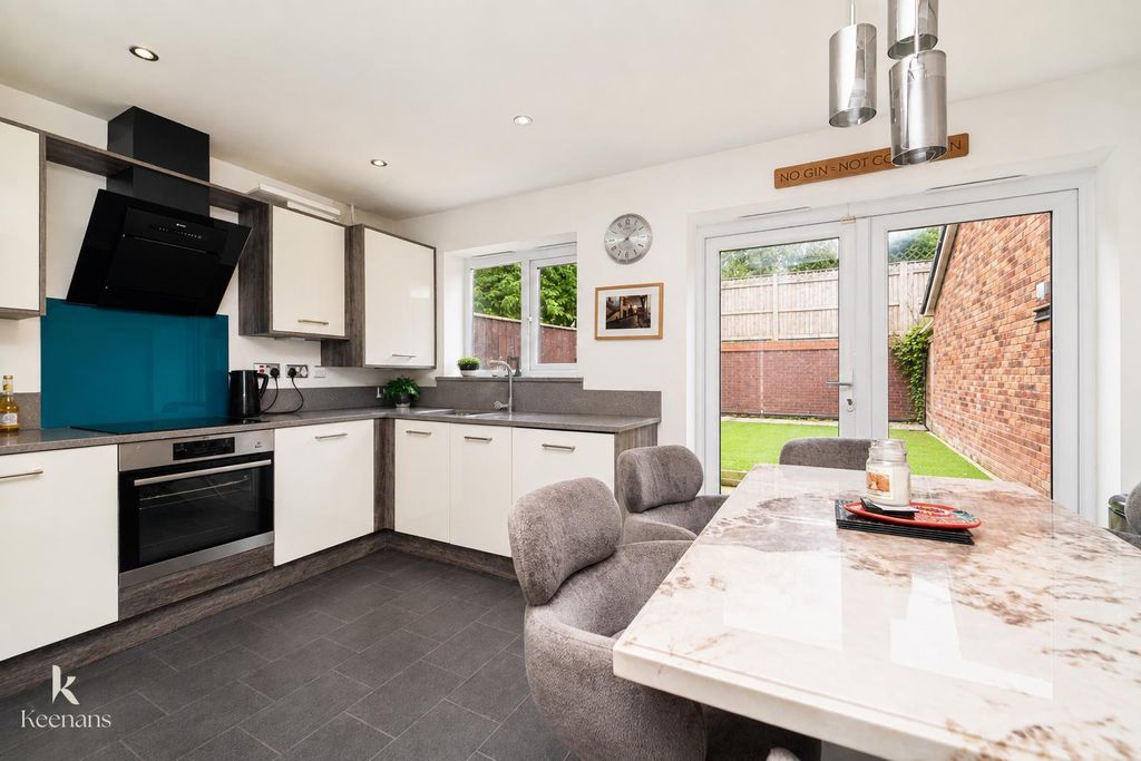 Property photo 3 of 31 3.Jpg