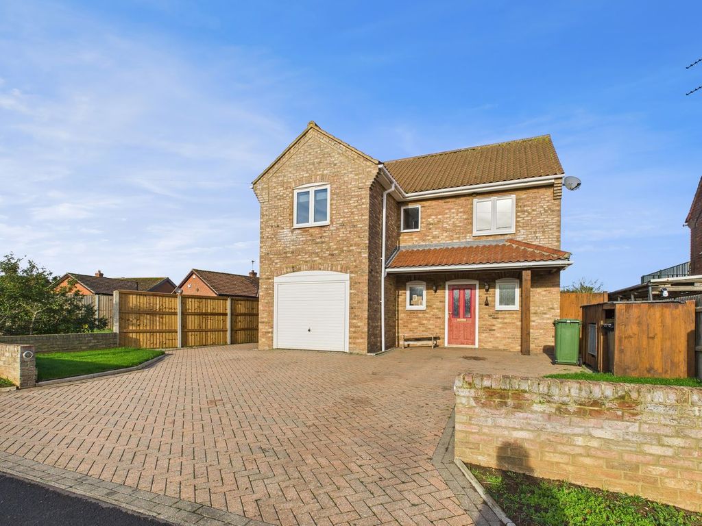 Property photo 1 of 18