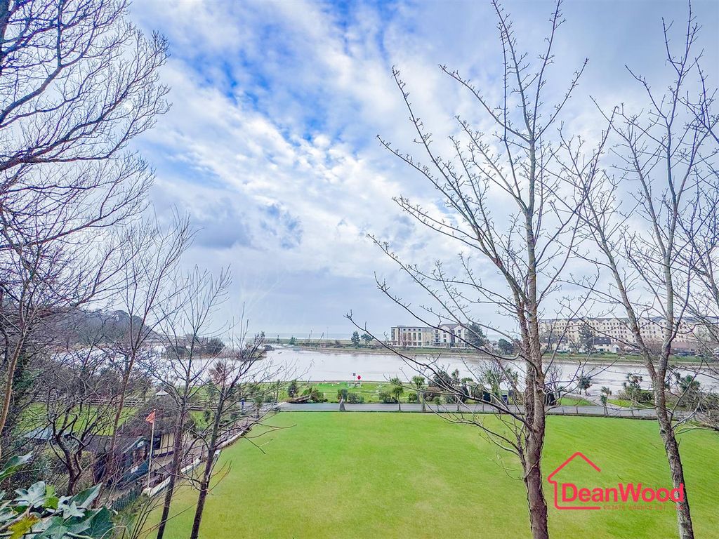 Property photo 2 of 49 Img_1128.Jpg