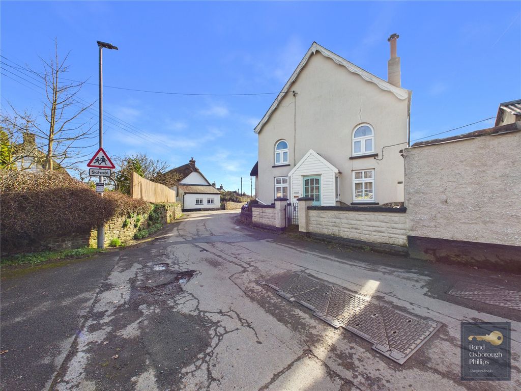 Property photo 1 of 22 Picture No. 06