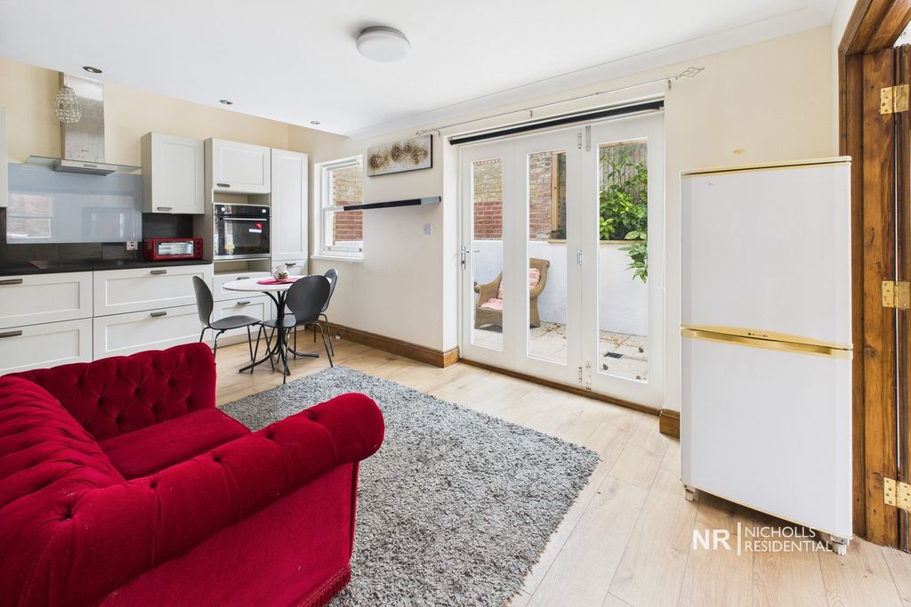 Property photo 3 of 14 Not Specified
