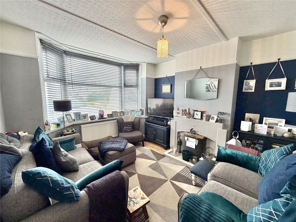 Property photo 2 of 12 Picture No. 07