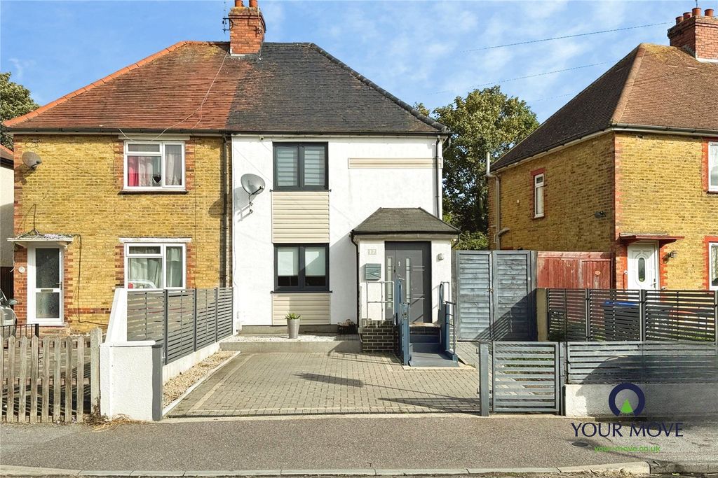 Property photo 1 of 15 External