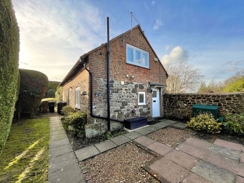 Property photo 2 of 41