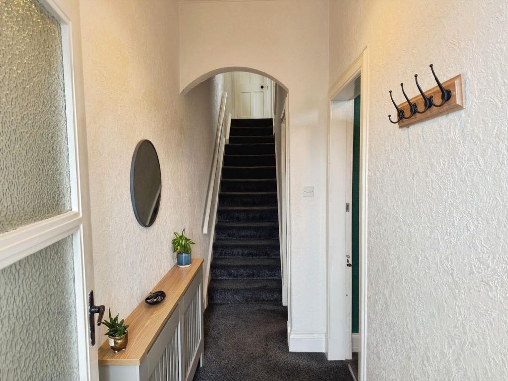 Property photo 2 of 14 B69F28c7-1.Jpg