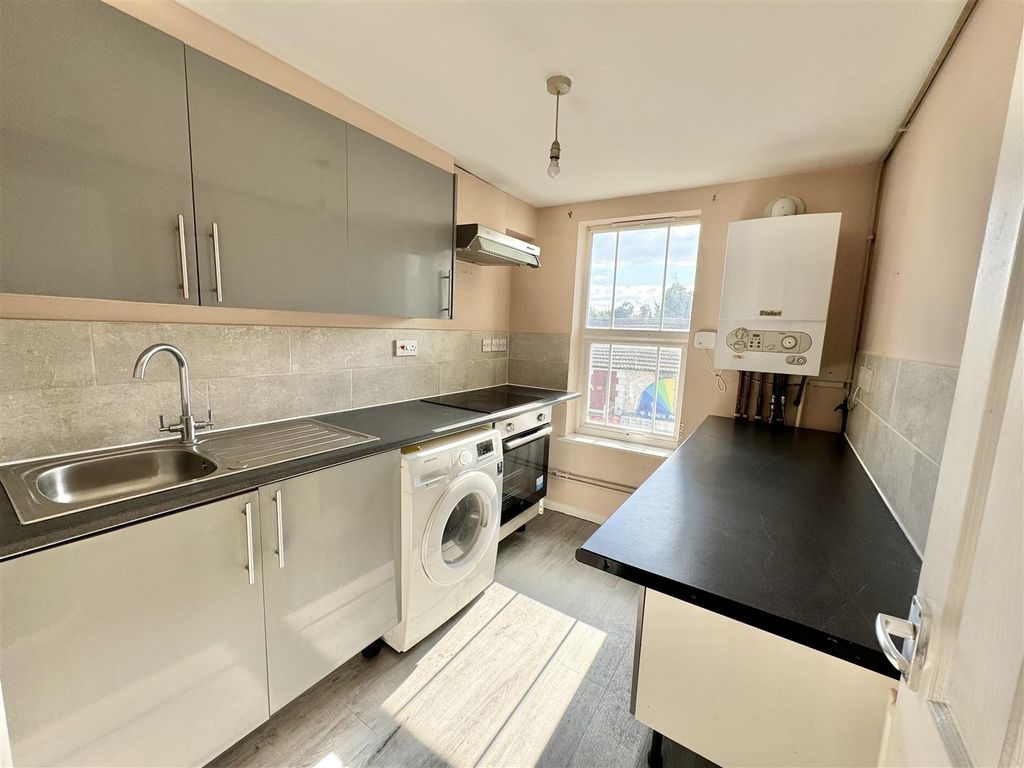 Property photo 3 of 6 Img_0795.Jpg