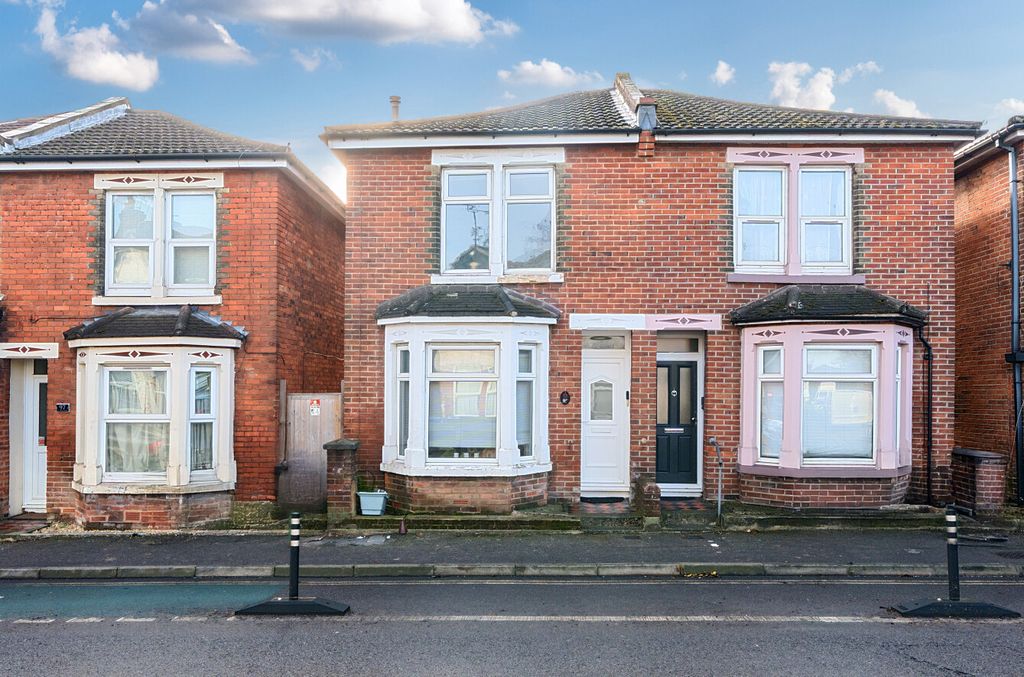 Property photo 1 of 14 1396033-1-695d062...