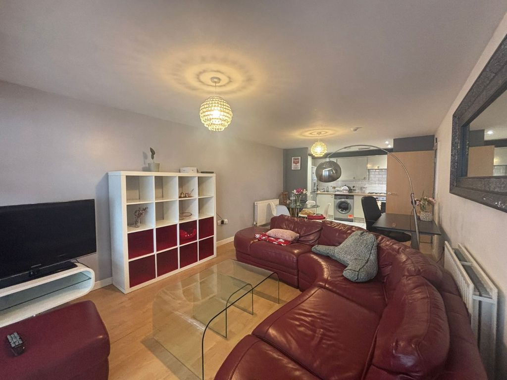 Property photo 1 of 8 Picture No. 05