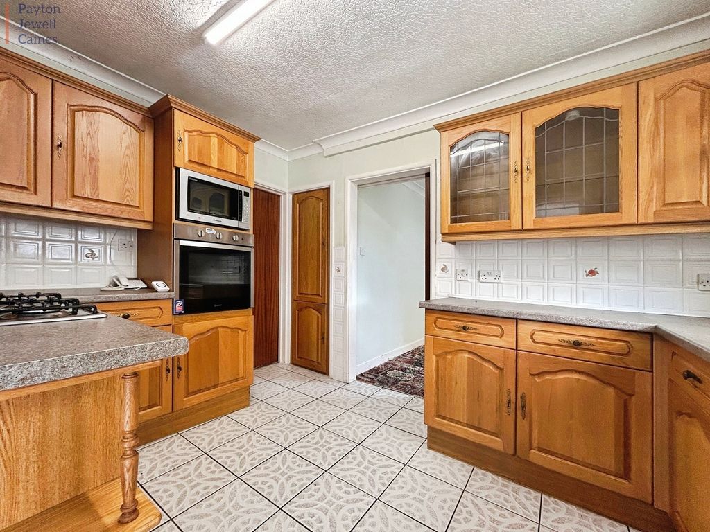 Property photo 3 of 16 Not Specified
