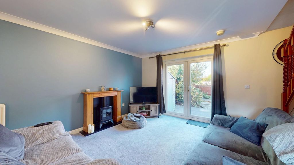 Property photo 3 of 11 43-Swallow-Drive-10102025_101957.Jpg