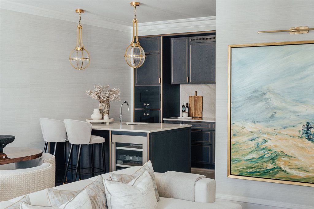 Property photo 3 of 12 Kitchen